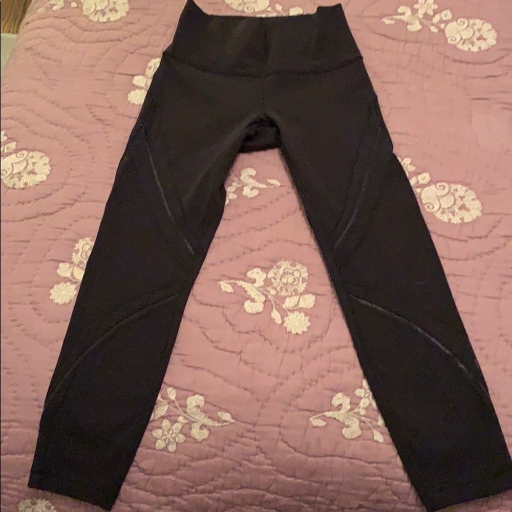 Lululemon tights rare design mesh panels